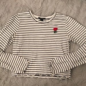 FOREVER 21 striped, rose, long sleeve cropped tee!